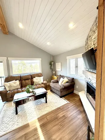 103 Portland Street Lancaster NH 03584