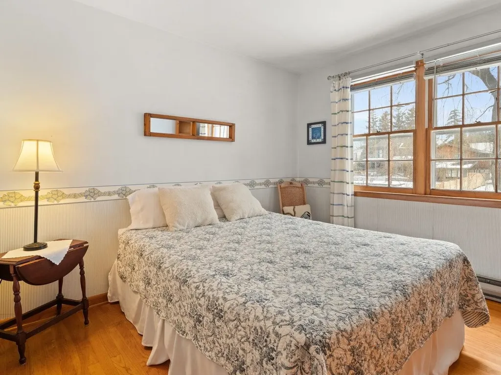 34 Summit Ridge Burlington VT 05401