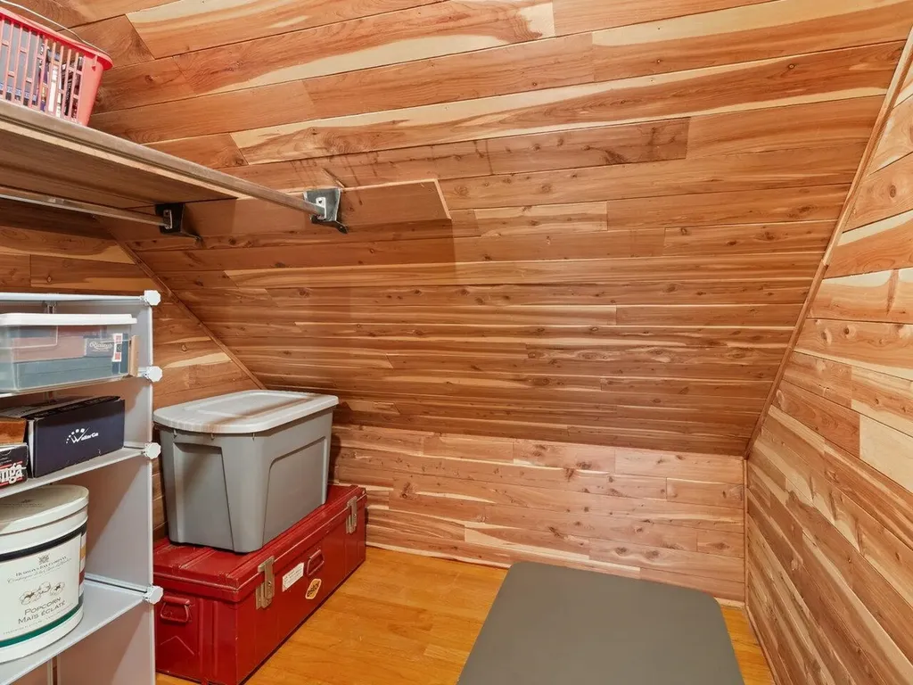 34 Summit Ridge Burlington VT 05401