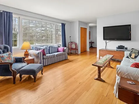 34 Summit Ridge Burlington VT 05401