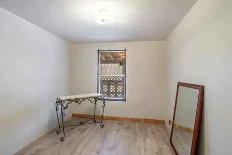 98 Old Nottingham Road Epping NH 03042