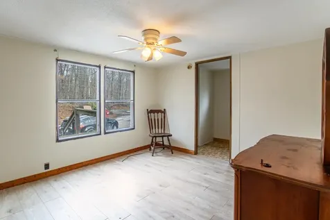 98 Old Nottingham Road Epping NH 03042