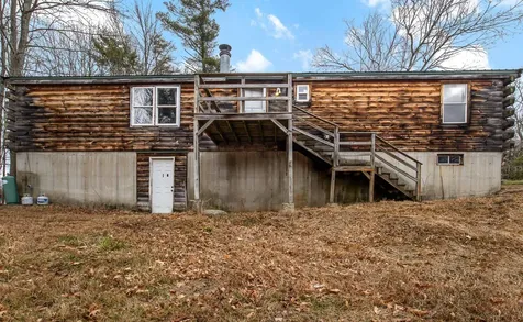 98 Old Nottingham Road Epping NH 03042