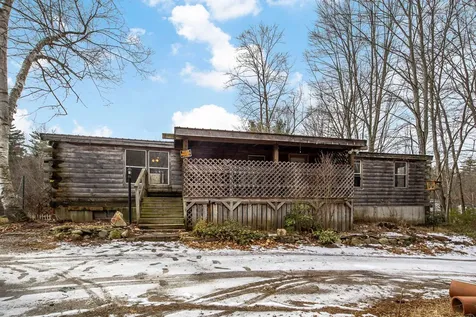 98 Old Nottingham Road Epping NH 03042