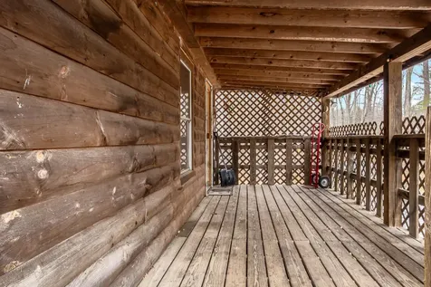 98 Old Nottingham Road Epping NH 03042