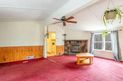 98 Old Nottingham Road Epping NH 03042