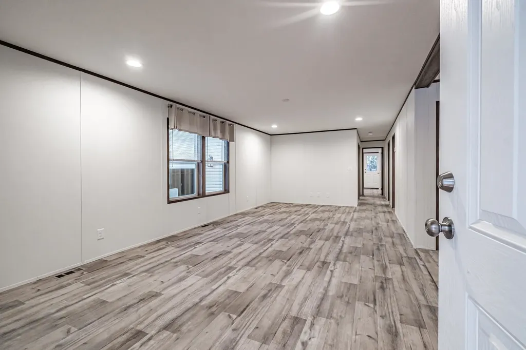 22 Diamondback Drive Rochester NH 03868