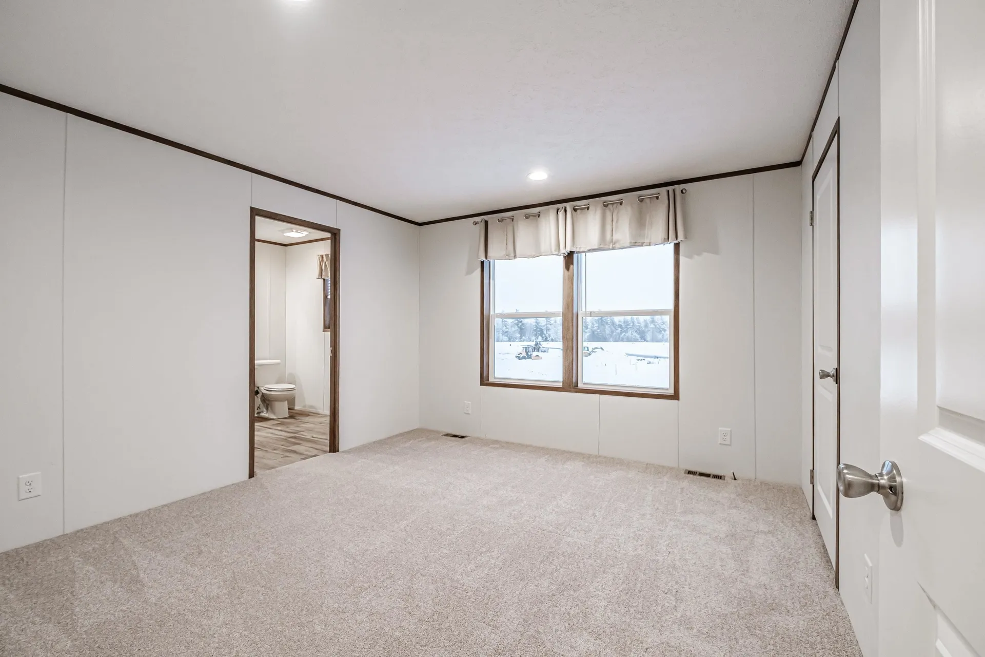 22 Diamondback Drive Rochester NH 03868