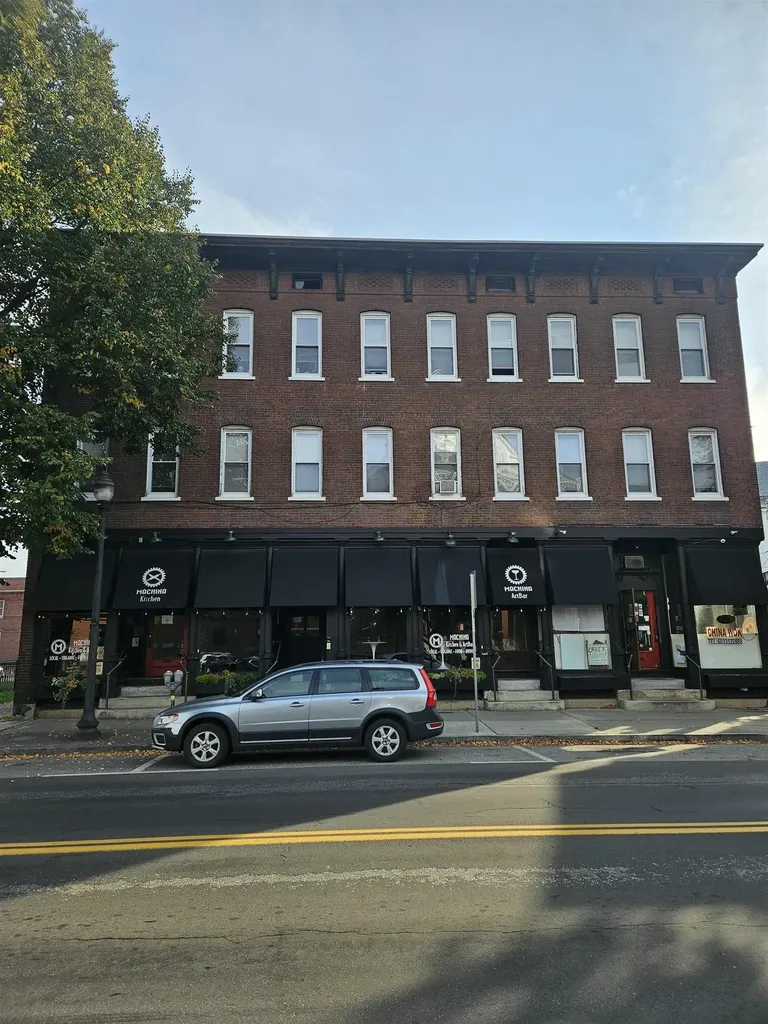 7-11 Court Street Keene NH 03431