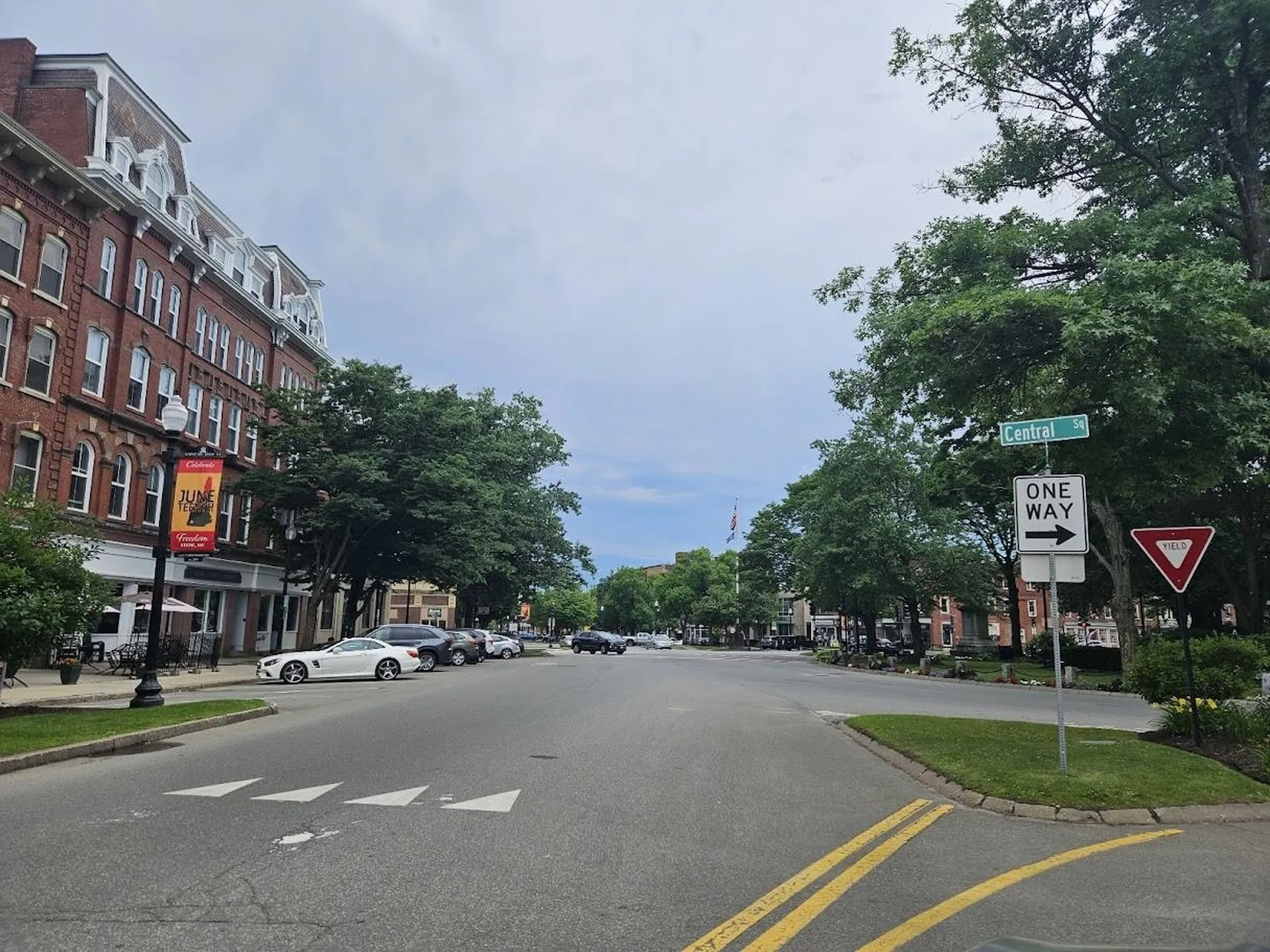 7-11 Court Street Keene NH 03431