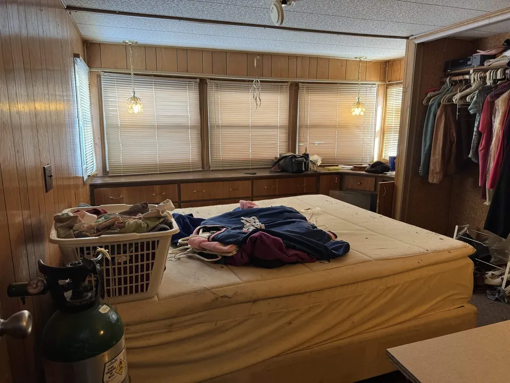 38 Old Ashby Road Greenville NH 03048