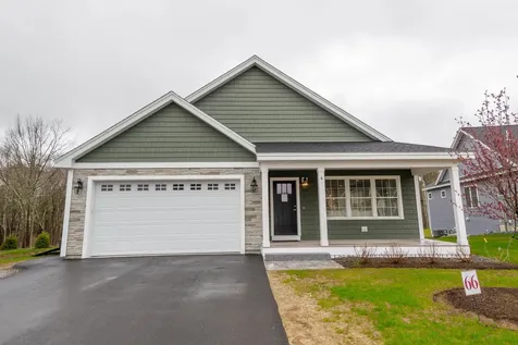 4 Huckleberry Avenue Epping NH 03042