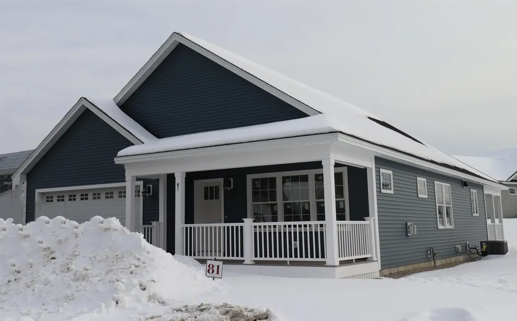 Unit 81 Canterbury Commons Epping NH 03042