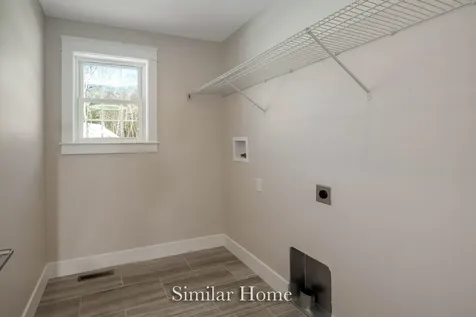 61 Mulberry Lane Epping NH 03042