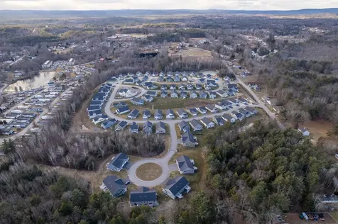 61 Mulberry Lane Epping NH 03042