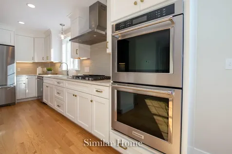 61 Mulberry Lane Epping NH 03042