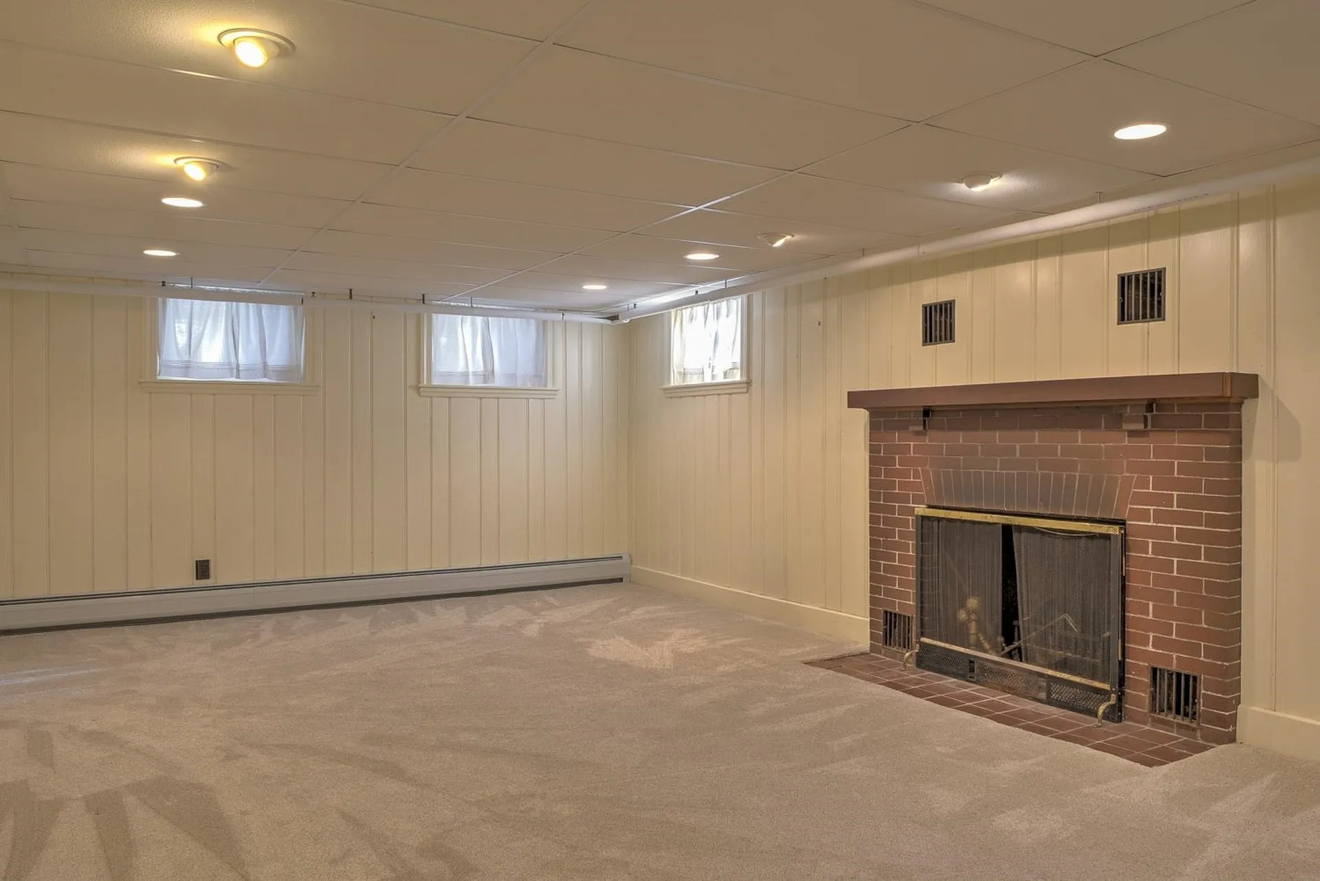 110 Bradford Road Keene NH 03431