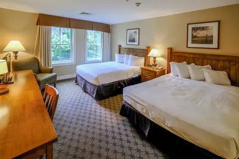 517/519 Qiii Jackson Gore Adams House Ludlow VT 05149