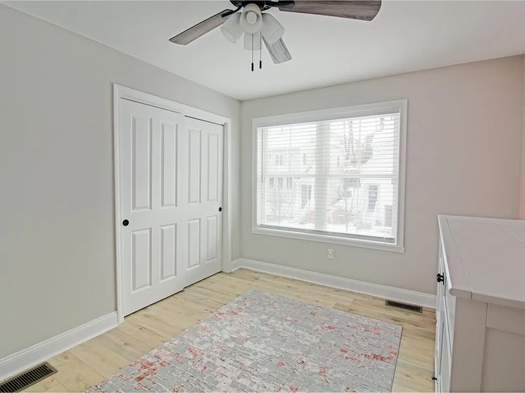 277 O'brien Farm Road South Burlington VT 05403