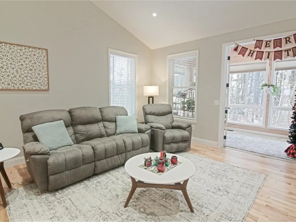 277 O'brien Farm Road South Burlington VT 05403