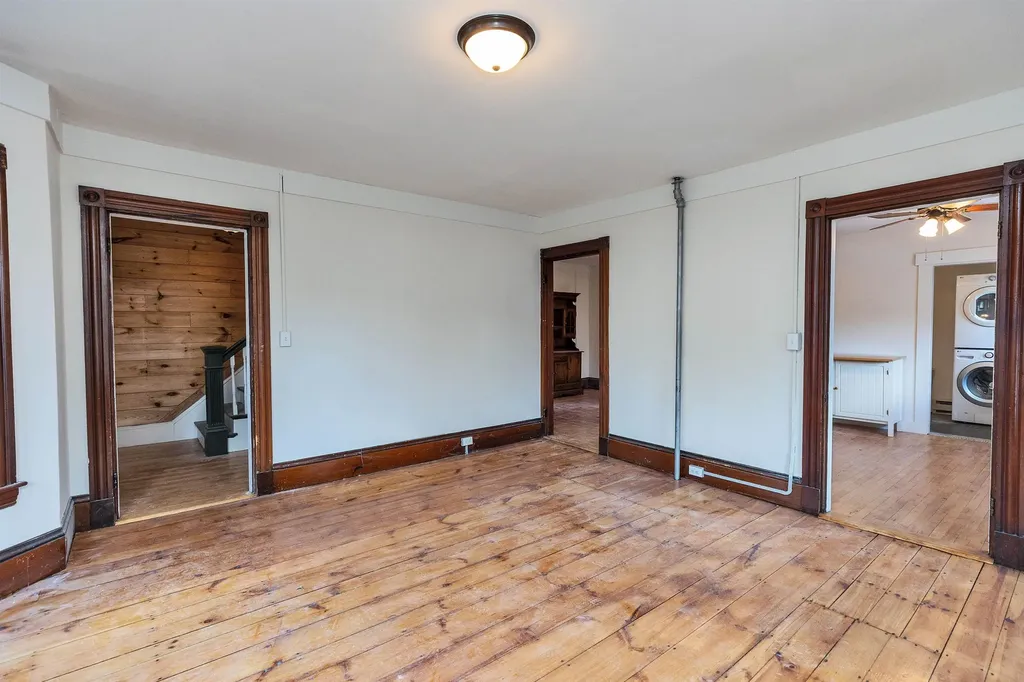9 Willow Street Milford NH 03055