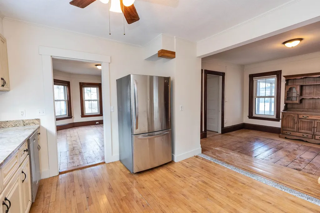 9 Willow Street Milford NH 03055