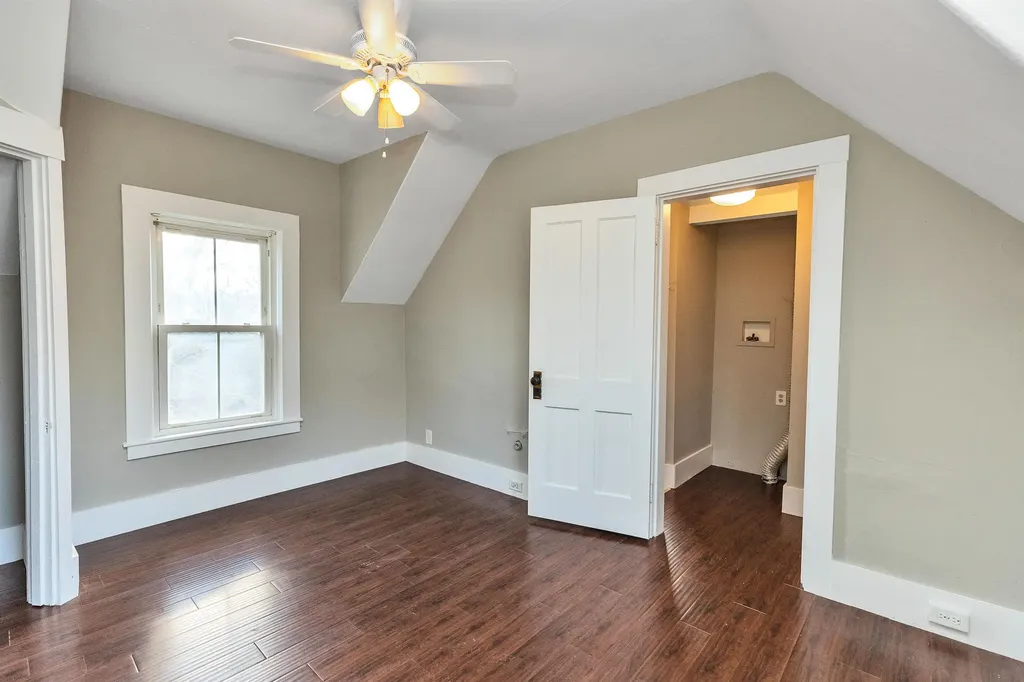 9 Willow Street Milford NH 03055