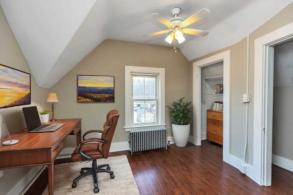 9 Willow Street Milford NH 03055