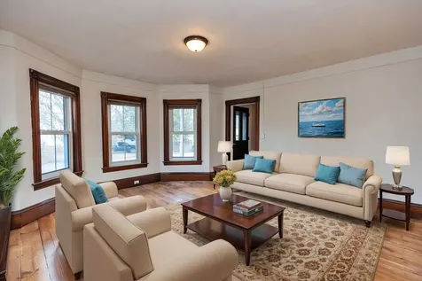 9 Willow Street Milford NH 03055