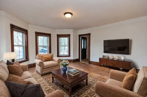 9 Willow Street Milford NH 03055