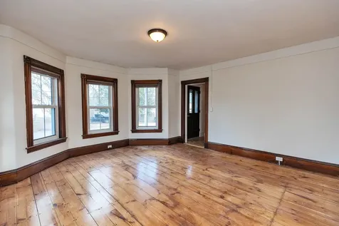 9 Willow Street Milford NH 03055