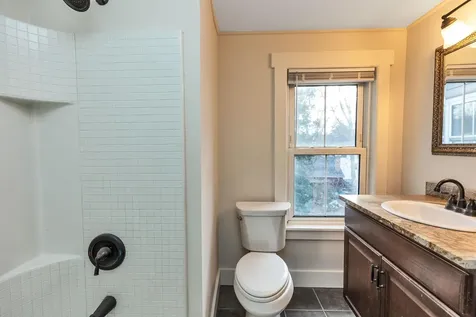 9 Willow Street Milford NH 03055