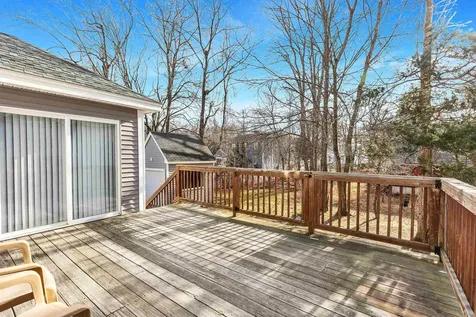 9 Willow Street Milford NH 03055