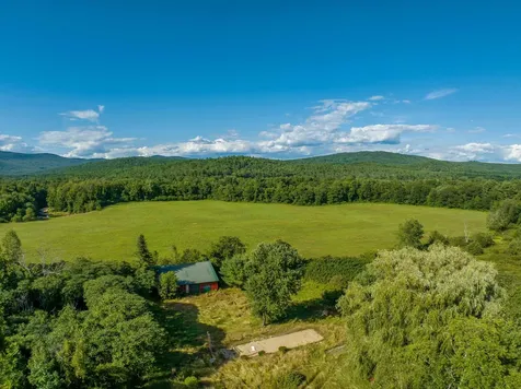 12 Smith Bridge Road Plymouth NH 03264