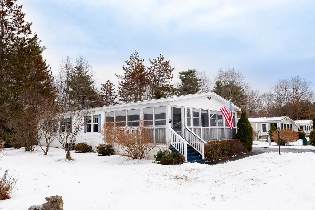 160 Eagle Drive Rochester NH 03868
