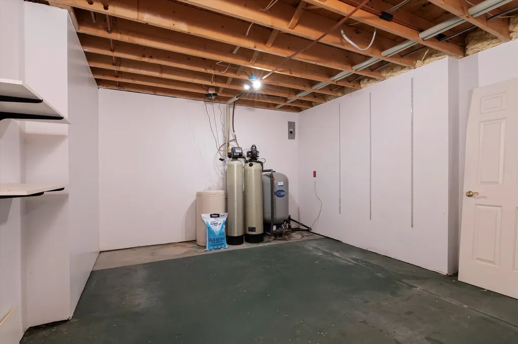 80 Old Village Lane Ludlow VT 05149