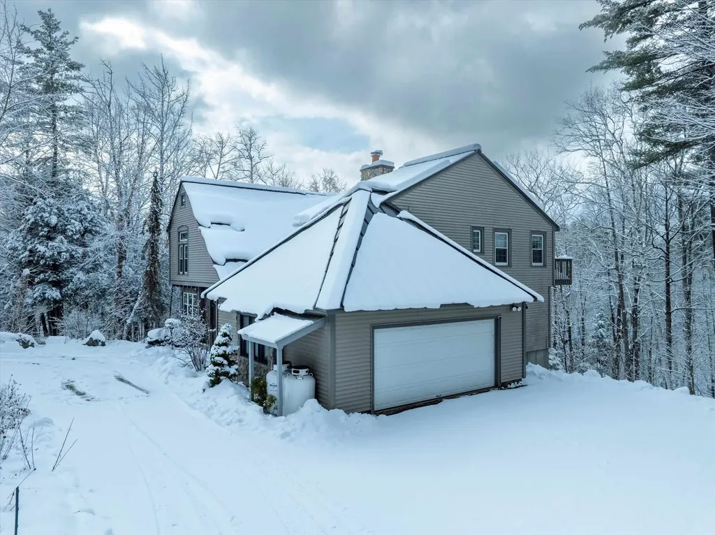 80 Old Village Lane Ludlow VT 05149