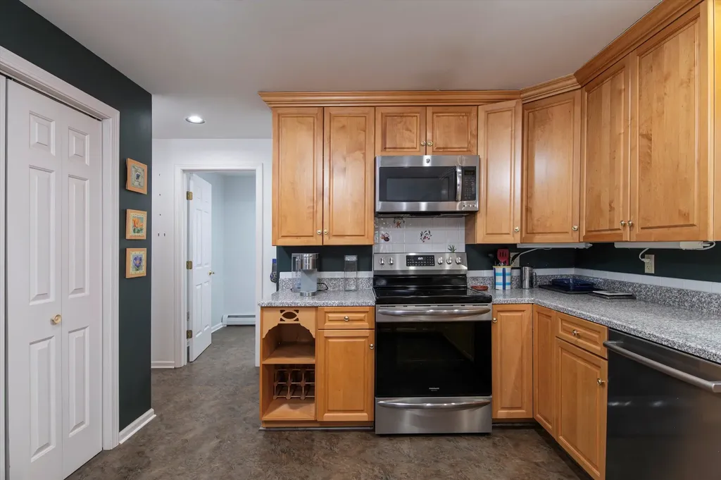 80 Old Village Lane Ludlow VT 05149