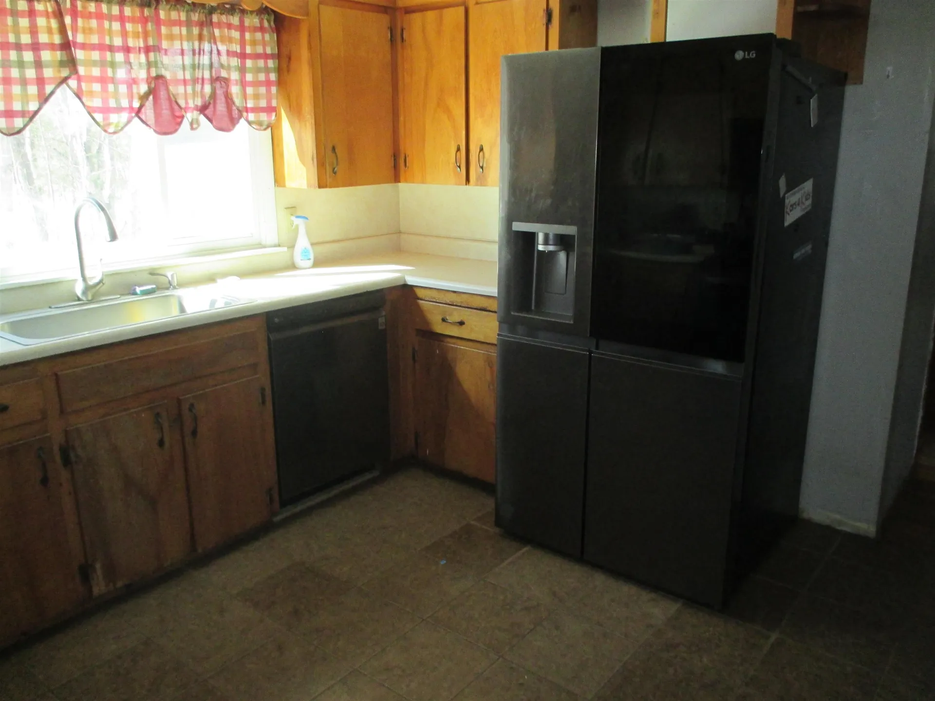 2 Pinecrest Avenue Rochester NH 03867