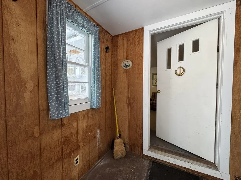 30 Lee Road Readsboro VT 05350