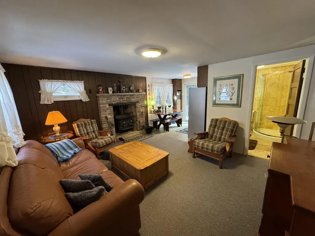 30 Lee Road Readsboro VT 05350