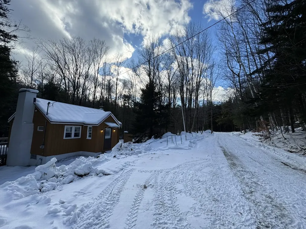 30 Lee Road Readsboro VT 05350