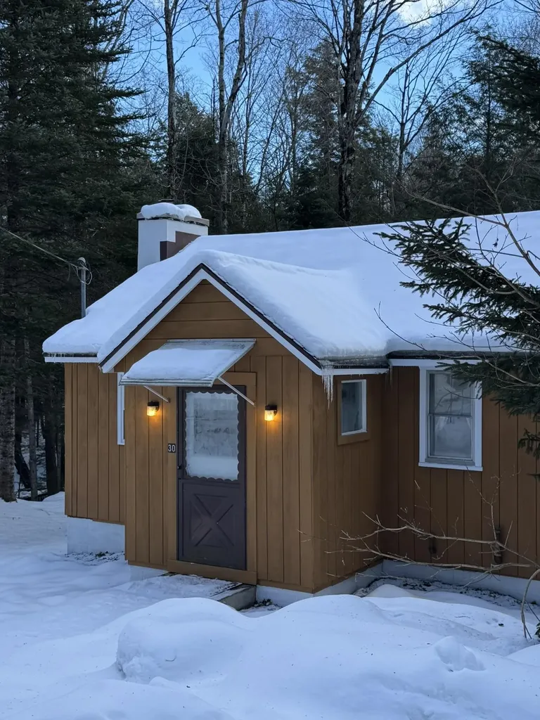 30 Lee Road Readsboro VT 05350