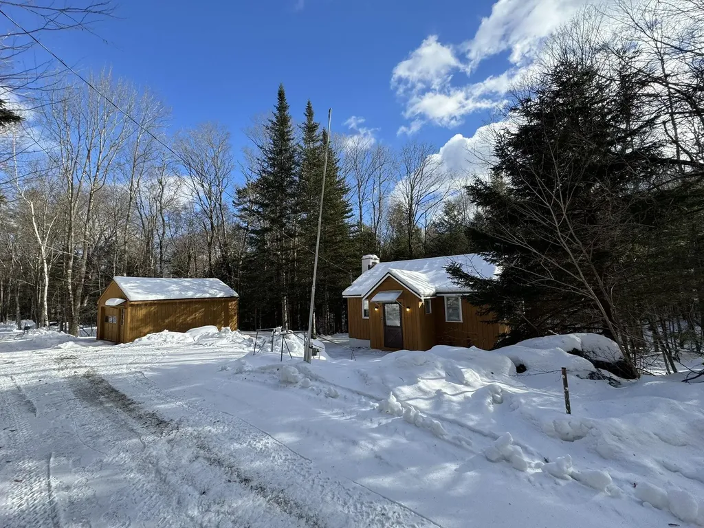 30 Lee Road Readsboro VT 05350