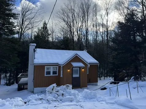 30 Lee Road Readsboro VT 05350