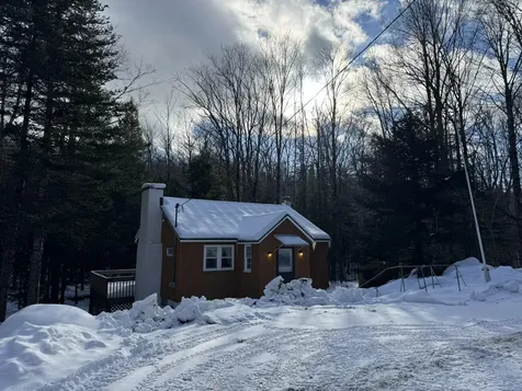 30 Lee Road Readsboro VT 05350