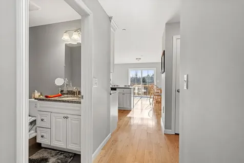 37 Highland Avenue Derry NH 03038