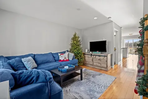 37 Highland Avenue Derry NH 03038