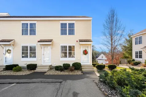 37 Highland Avenue Derry NH 03038