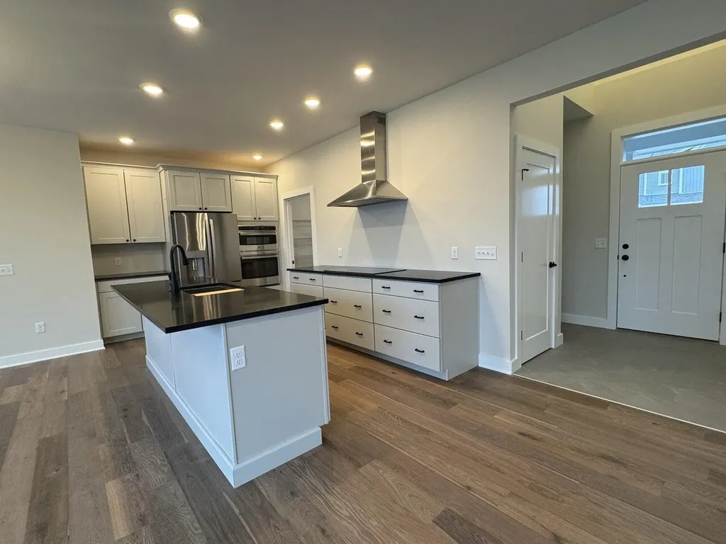 133 Leo Lane South Burlington VT 05403